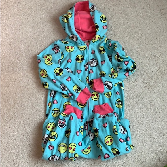 The Children’s Place Emoji Onesie L (10/12) - Picture 1 of 2